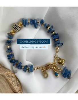 doğal kyanit taşı zihinsel denge ve odak bilekliği özel tasarım harfli ve charmlı model